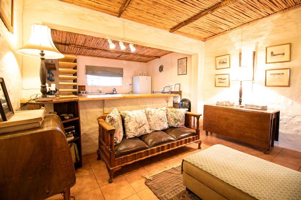 Ironstone Cottage Graaff-Reinet Esterno foto